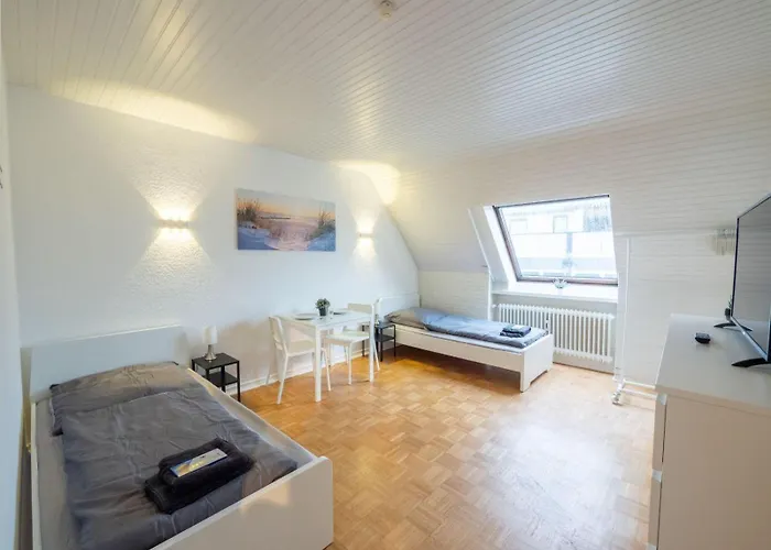 Lägenhet Monteurwohnung-fuer-6-personen-2og-6-betten-in-ahrensburg-naehe-hamburg-agge3701 Ahrensburg